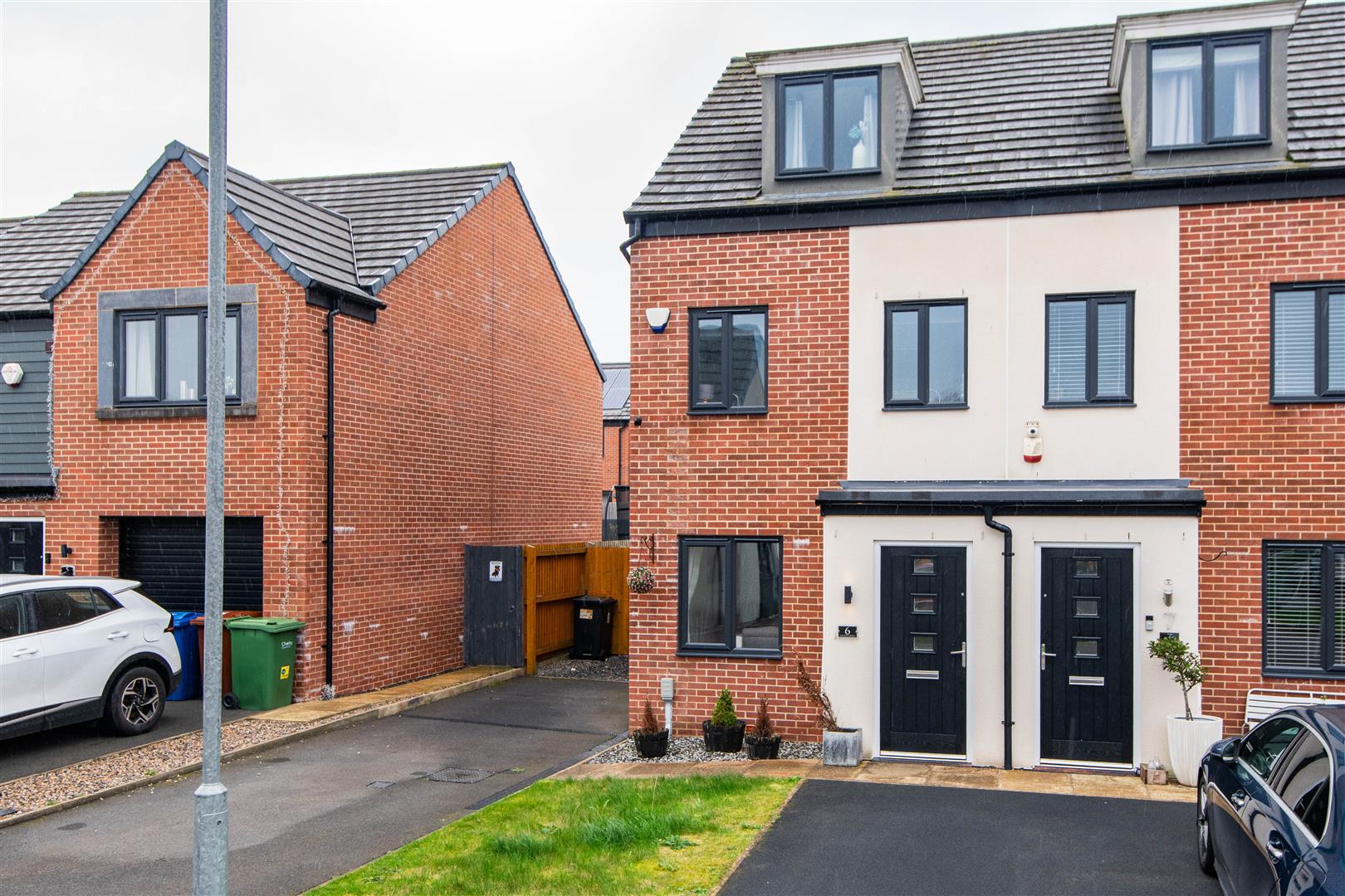 3 bed property in Lincoln Drive, Chorley